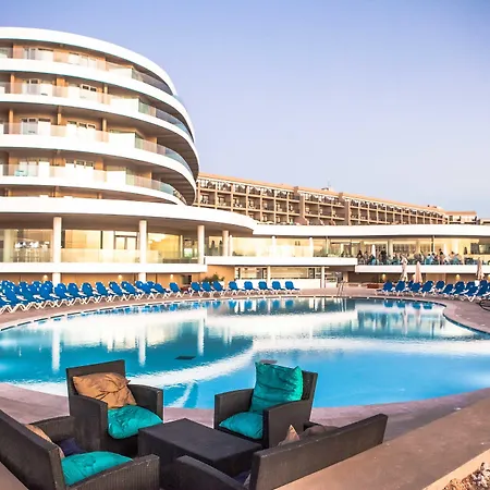 ホテル Ramla Bay 4*