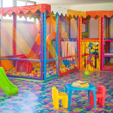 Ramla Bay ホテル メーリッハ