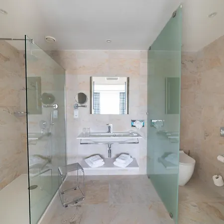 Hotel Ramla Bay 4*