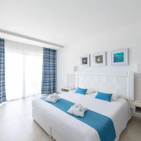 Ramla Bay 4* Mellieħa